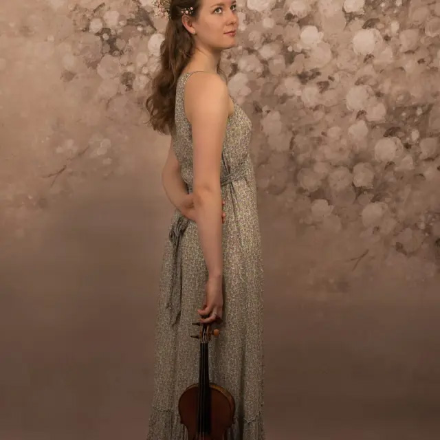 vivian-giesbertz-full