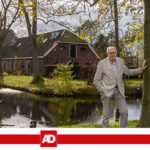 ad-rubriek-groos-eric-borggreve-met-de-hofboerderij-op-de-achtergrond