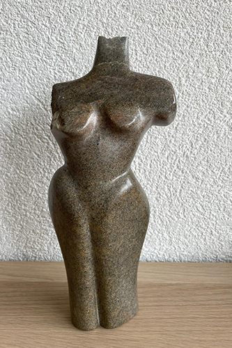 vorm-beeldig-2-beeldhouwleerling