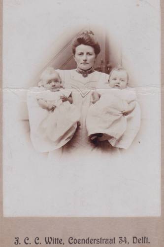 expo-sgw-winden-vijverberg-maria-catharina-1868-met-haar-tweelingwennekers